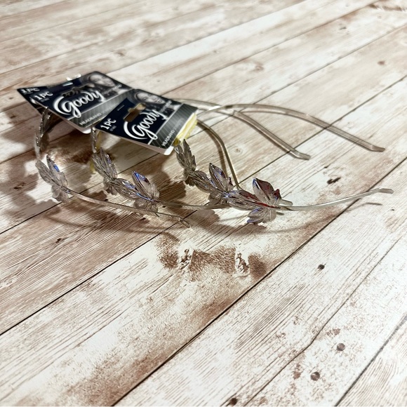 NWT HUGE HAIRCARE BUNDLE HAIR BRUSHES, HEAD BANDS, HEAD WRAPS & BOBBY PIN SLIDES - Picture 9 of 13